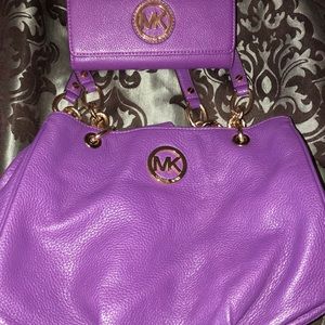 MK purse and wallet (purple)